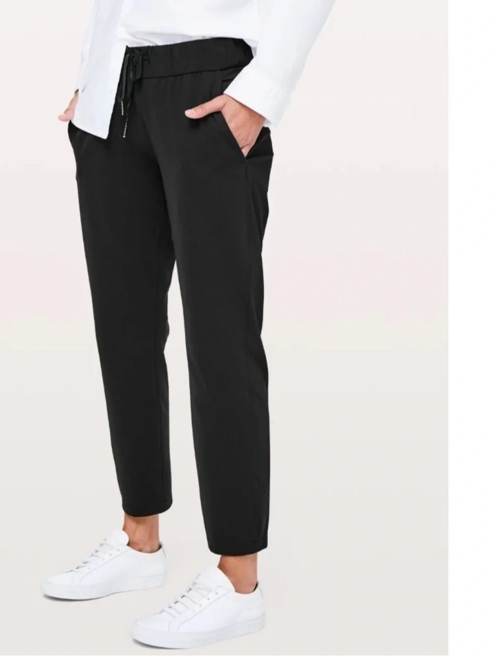 Lululemon Women’s On the Fly Pants Size 10
